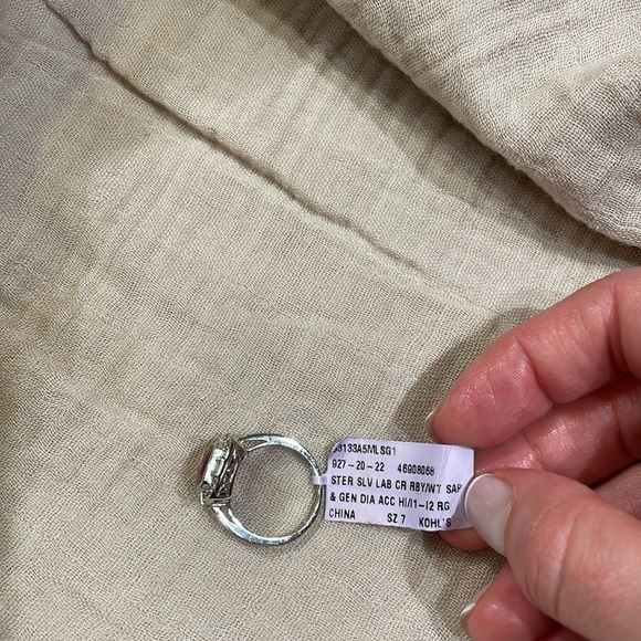 Sterling Silver Ring - Picture 3 of 5